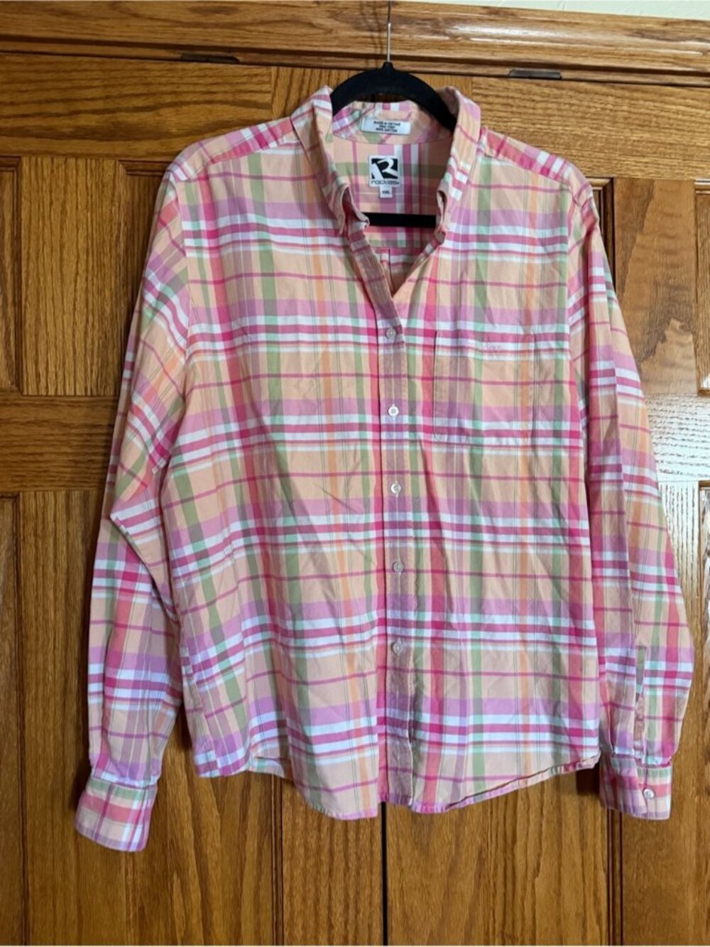 Rockies Pink & Cream Plaid Long-Sleeve Button-Down Shirt
